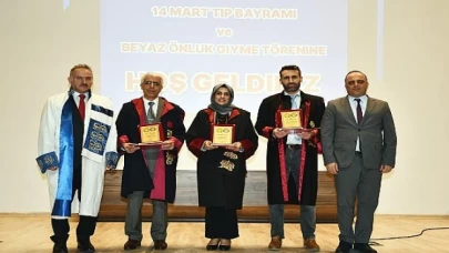 14 Mart Tıp Bayramında 197 Tıp Öğrencisine Beyaz Önlükleri Giydirildi