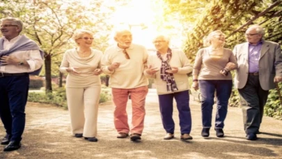 44 yaş altı nüfus 630 bin azaldı... Türkiye nüfusu yaşlanıyor