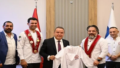 Antalya Büyükşehir Belediyesi’nden iki önemli protokol