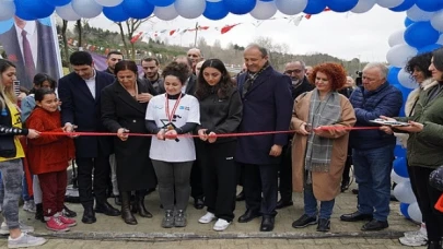 Avcılar Belediyesi Sümeyye Boyacı Su Sporları Merkezi Hizmete Açıldı