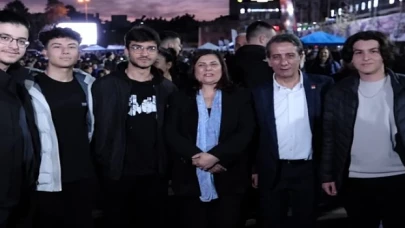 Aydın Büyükşehir Belediyesi, ramazan ayının gelmesiyle birlikte her yıl olduğu gibi bu yıl da Aydın’ın farklı noktalarında iftar programları düzenlemeye başladı