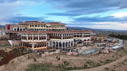 Başkan Altay Akyokuş Kasrı’nda Büyükşehir Meclis Üyeleriyle buluştu