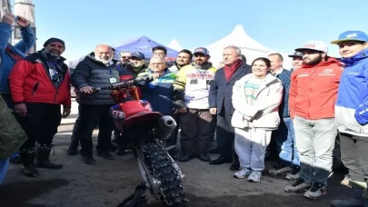 Başkan Büyükkılıç, Dünya Snowcross Şampiyonası Açılış Seremonisi’nde