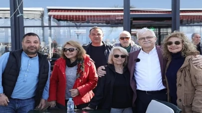 Başkan Deveciler İskele Mahallesi’nde Vatandaşlarla Buluştu