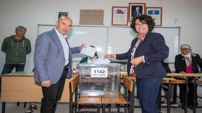 Başkan Soyer’den sandık mesajı:  “Bugün demokrasi günü”