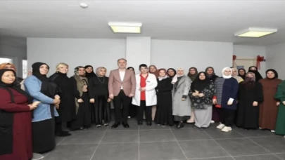 Başkan Taban Huzur Mahallesi İnesmek Kurs Merkezini ziyaret etti