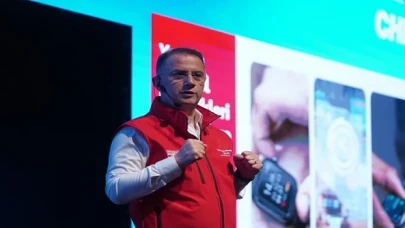 Beylikdüzü Belediye Başkanı ve Başkan Adayı Mehmet Murat Çalık, yeni dönem projelerini 'Beylikdüzü’nün Yeni Geleceği’ sloganıyla düzenlenen lansmanla tanıttı