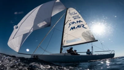 Bodrum’da yelkenler kış serisi için şişti