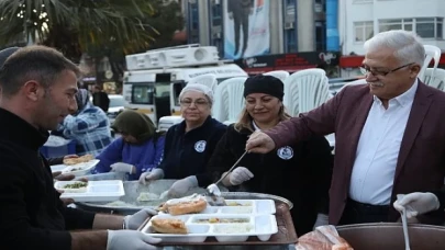 Burhaniyeliler İftarda Buluştu