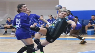 Bursa Büyükşehir Belediyespor İzmir Büyükşehir Belediyespor’u mağlup etti