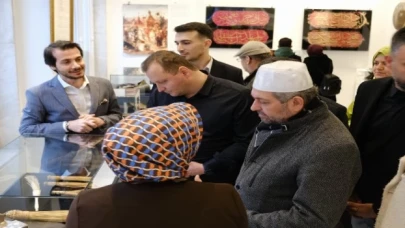 Bursa’da Kâbe hasretini dindiren sergi