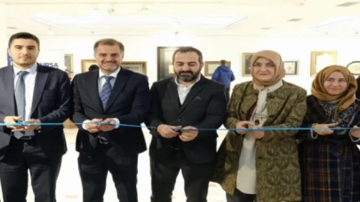 Bursa’da Mevlana aşkı ‘Vuslat’ sergisine yansıdı