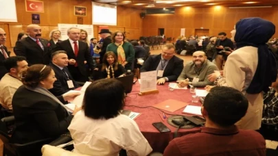 Bursa’da ortaokulların mevcut durumlarına yakın mercek