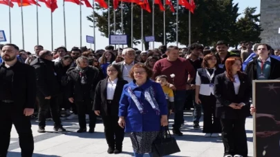 Çağdaş Gençlik Şehitler Abidesi’nde buluştu