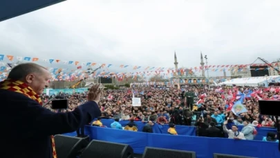 Cumhurbaşkanı Erdoğan’dan büyük mitingde “Kayseri” övgüsü
