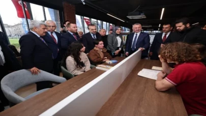 Derince Kütüphanesi hizmete girdi