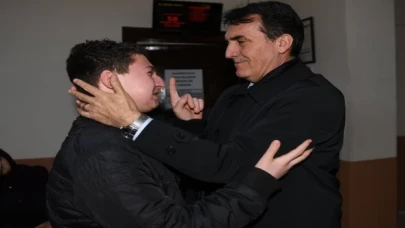 Dündar’a sevgi dolu karşılama