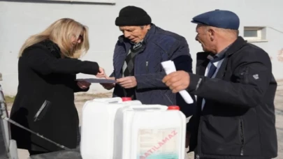 Eskişehirli üreticiye ’sıvı gübre’ desteği