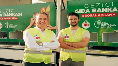 Fairy, Gıda Kurtarma Derneği ile “Boşa Harcama” Diyerek Türkiye’nin İlk Gezici Gıda Bankasını Deprem Bölgesinde Hizmete Aldı