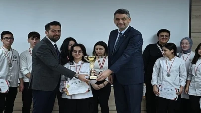 Geleceğin şeflerine Kocaman’dan ödül