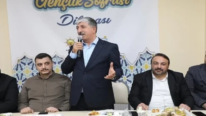Gençler sordu Ömeroğlu cevapladı