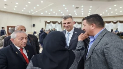 Gölcük Belediye Başkanı Ali Yıldırım Sezer, şehit aileleri ve gazilerle iftarda bir araya geldi