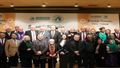 İstanbul’da ’Zirvedeki Kadınlar’ ödüllendirildi