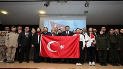 İstiklal Marşı’nın Kabulünün 103.Yıl Dönümü Aliağa’da Kutlandı