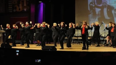 İzmir 3. Yaş Üniversiteleri Şenliği’ne geri sayım başladı