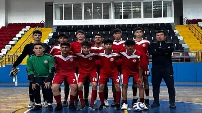 Kemer Belediyesi’nden sporculara araç desteği