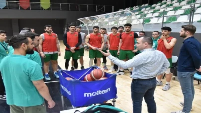 Manisa Akhisar’a kapılarını açtı