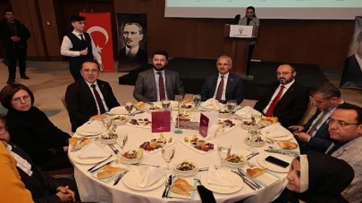 Nevşehir Belediye Başkanı Dr. Mehmet Savran, Çevre Yolu Projesi’ndeki desteklerinden dolayı Ulaştırma ve Altyapı Bakanı Abdulkadir Uraloğlu’na teşekkür etti