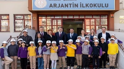 “Şehrin Akıllı Çocukları” Projesi, çocuklarda trafik kuralları konusunda bilinç oluşturmaya devam ediyor!