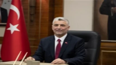 Ticaret Bakanı Ömer Bolat, İkitelli Organize Sanayi Bölgesi’ni ziyaret etti