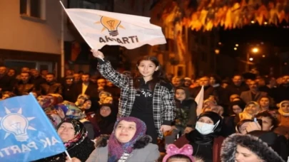 Tokat’ta seçim coşkusu meydanlara sığmadı