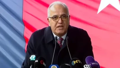 TVF Başkanı, Dünya Kadınlar Günü'nde Eda Erdem'i "adam gibi adam" diye övdü!