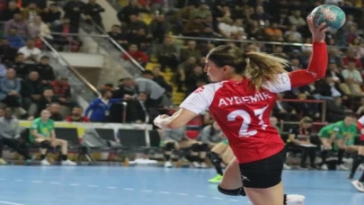 A Milli Kadınlar hentbolda Karadağ’a mağlup oldu