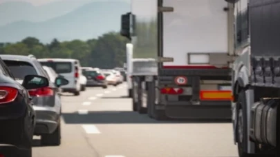 Ağır taşıtlara ’Pazar’ ayarı!