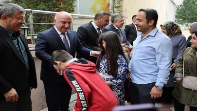 AK Parti teşkilatlarında bayram coşkusu; ”Durmak yok, çalışmaya devam”