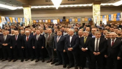 AK Parti yine salona sığmadı: “Milletin partisi olmaya devam edeceğiz”