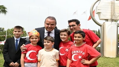 Antalya Büyükşehir Belediyesi 23 Nisan’ı coşkuyla kutladı