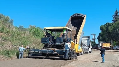 Aydın Büyükşehir Belediyesi, il genelinde yol yapım ve yenileme çalışmalarını aralıksız sürdürmeye devam ediyor