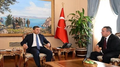 Başkan Böcek’in ilk protokol ziyareti Vali Şahin’e