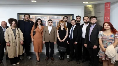 Başkan Güner, CHP Genel Merkezinde Partililerle Bayramlaştı