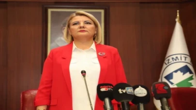 Başkan Hürriyet ilk mecliste alkışlarla karşılandı