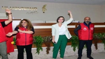 Başkan Kınay: ”Bugün salonlarda yarın alanlarda olacağız”