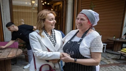 Başkan Mutlu’dan Mert Fırat’la Konak turu