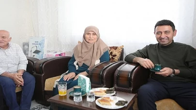 Başkan Önal sözünü tuttu, Bilgi teyzeyle buluştu