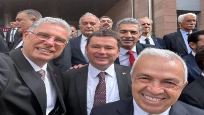 Başkan Şadi Özdemir CHP Yerel Yönetimler Çalıştayı’na katıldı