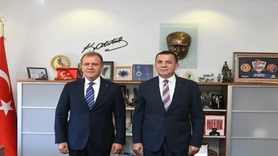 Başkan Seçer’den Başkan Abdullah Özyiğit’e hayırlı olsun ziyareti